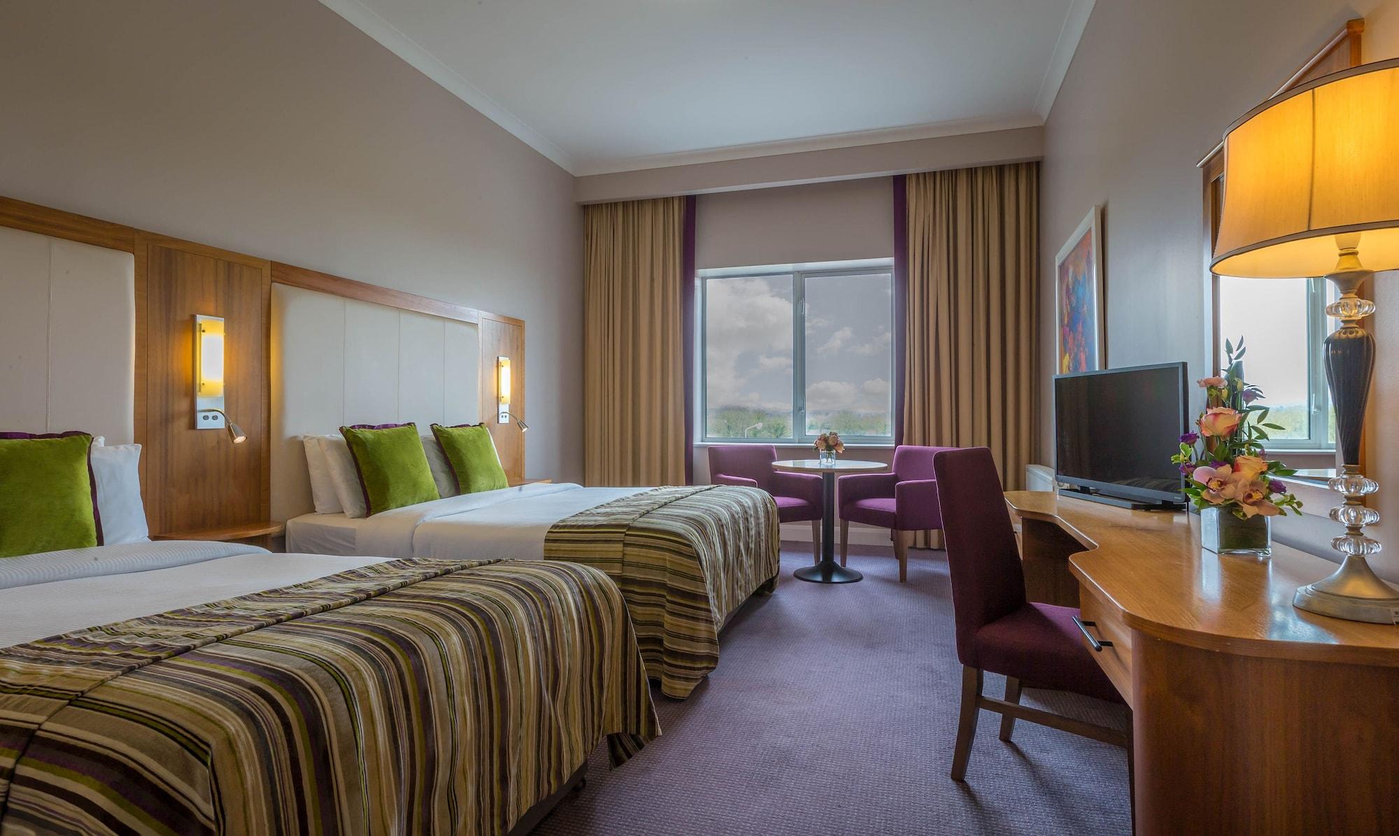 Charleville Park Hotel & Leisure Club Ireland Екстер'єр фото