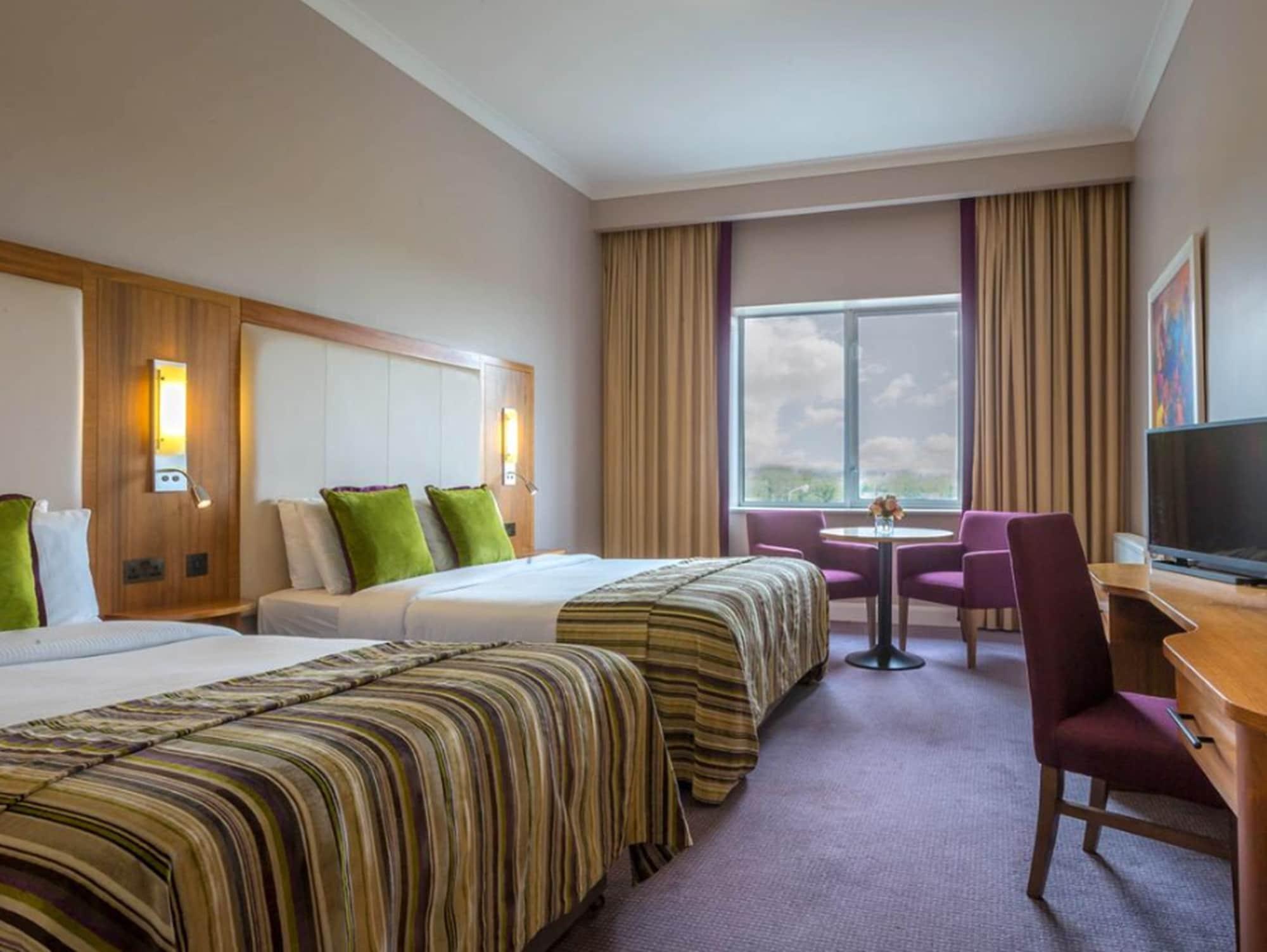 Charleville Park Hotel & Leisure Club Ireland Екстер'єр фото